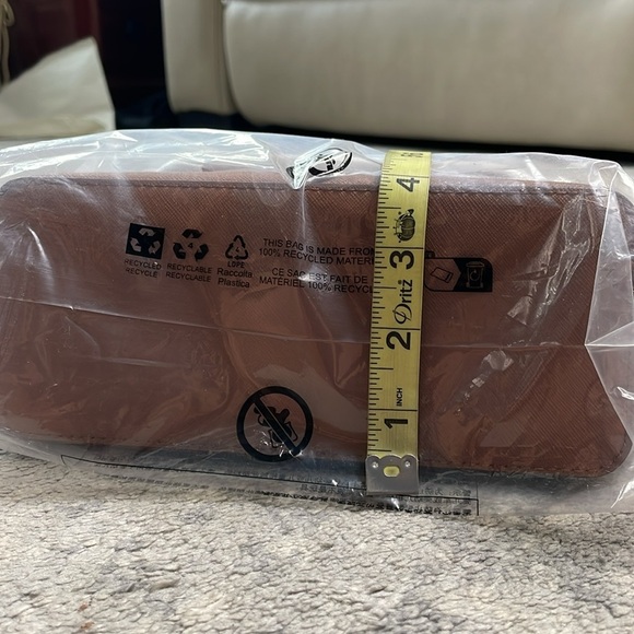 NWT MICHAEL Michael Kors Jet Set Travel Medium Dome Crossbody Bag Leather Brown - Picture 10 of 11